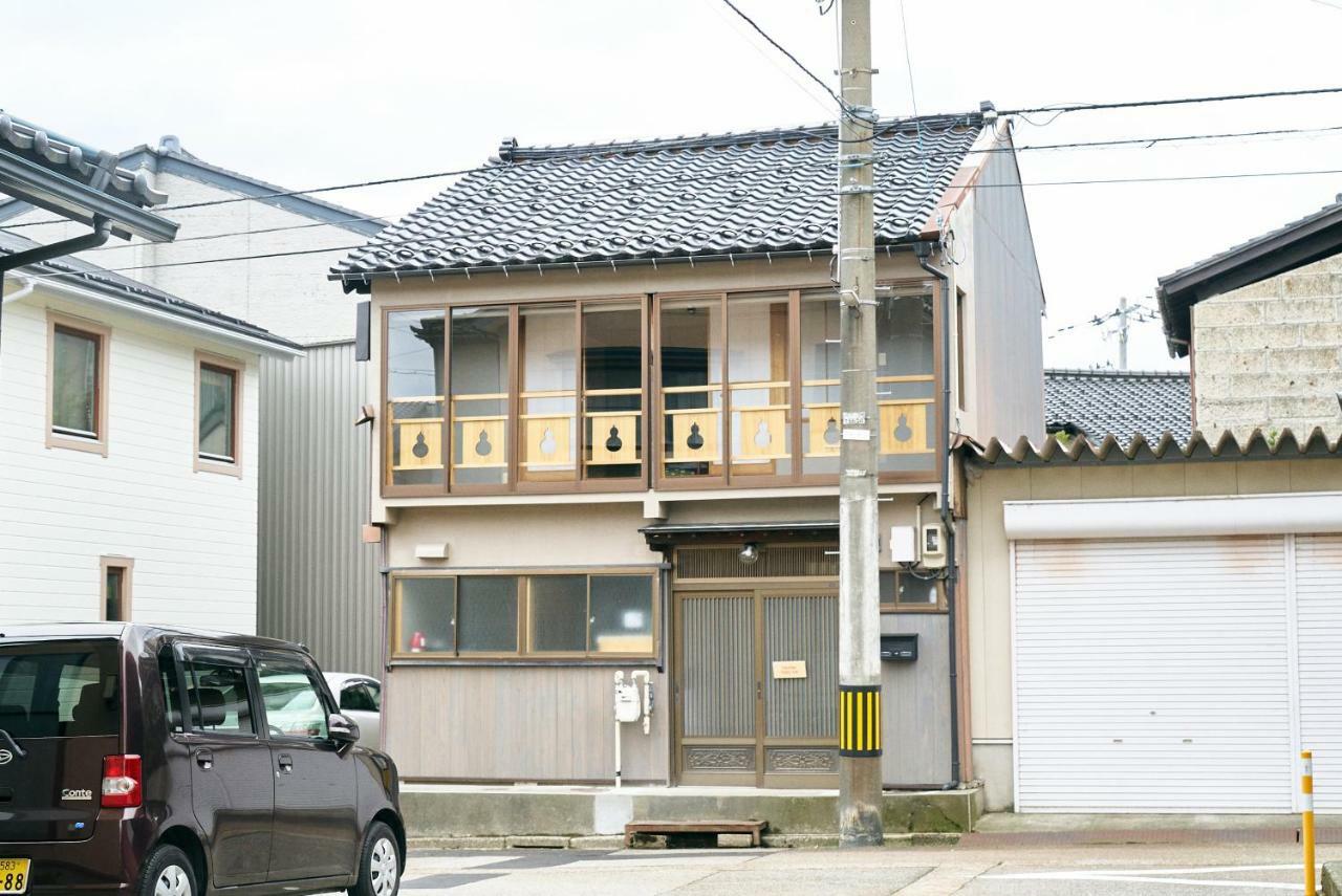 Hyotan Tabi-Ne Villa คานาซาว่า ภายนอก รูปภาพ